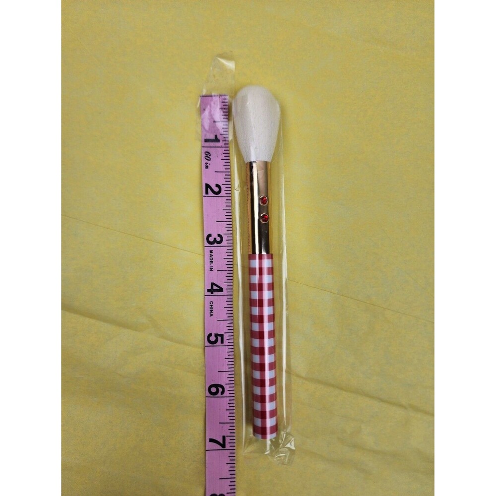 SLMISSGLAM Gingham Face Brush With red gingham handle And crystal embellishment - Picture 7 of 7